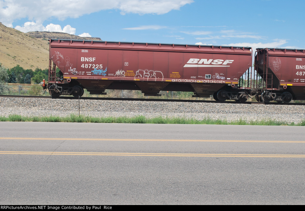 BNSF 487225